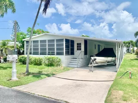 811 S Emerald Dr, Key Largo, FL 33037