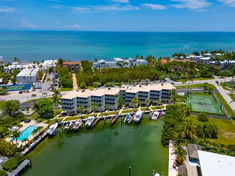 130 Coco Plum Dr #402, Marathon, FL 33050