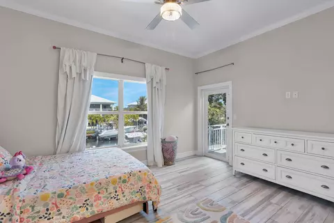 Bedroom - 853 Ellen Dr, Key Largo, FL 33037 photo 5 of 9