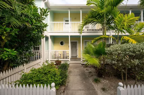 104 Southard St #4, Key West, FL 33040