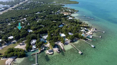 25 Sunset Rd, Key Largo, FL 33037
