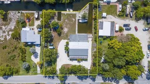 30830 Watson Blvd #A & B, Big Pine Key, FL 33043