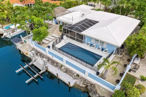 2751 Yellowtail Dr, Marathon, FL 33050