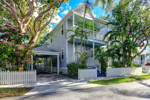 263 Golf Club Dr, Key West, FL 33040