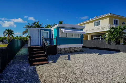 768 Michael Dr, Key Largo, FL 33037