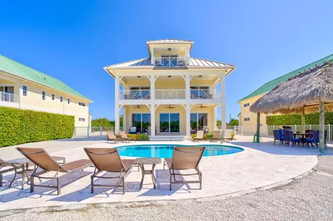 2394 Coco Plum Dr #2, Marathon, FL 33050