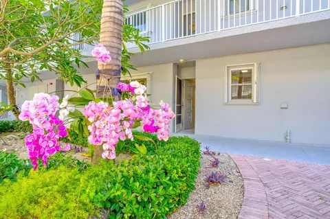 201 E Ocean Dr #110, Key Colony Beach, FL 33051 photo 3