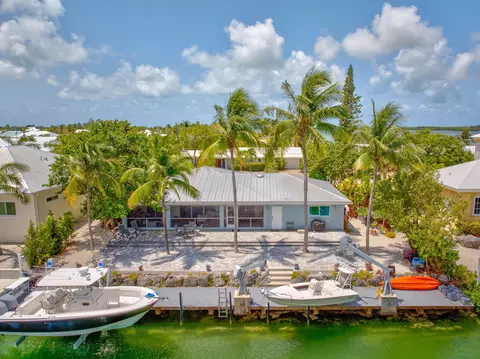 20735 W 5th Ave, Cudjoe Key, FL 33042