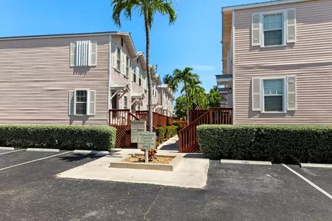 3397 Northside Dr #4, Key West, FL 33040