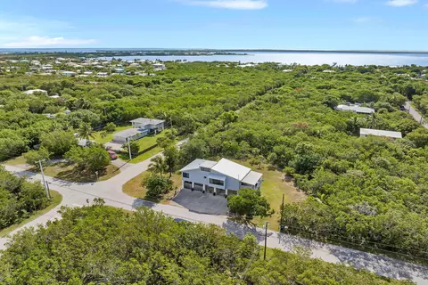 1341 Avenue C, Big Pine Key, FL 33043 photo 4