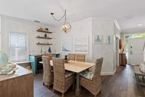 Dining - 7202 Simran Ln, Duck Key, FL 33050 photo 1 of 2