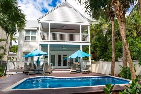 7202 Simran Ln, Duck Key, FL 33050