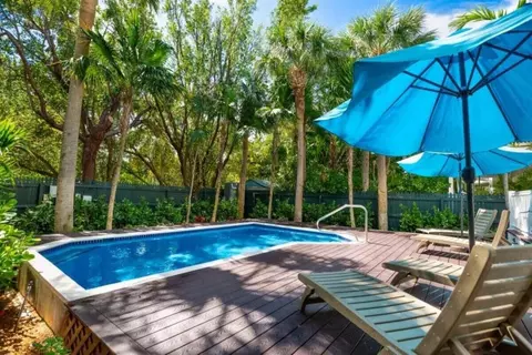 Exterior - 7202 Simran Ln, Duck Key, FL 33050 photo 4 of 8