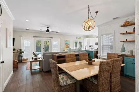 Dining - 7202 Simran Ln, Duck Key, FL 33050 photo 2 of 2