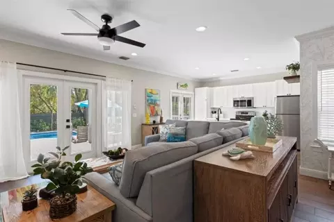 Living - 7202 Simran Ln, Duck Key, FL 33050 photo 1 of 3