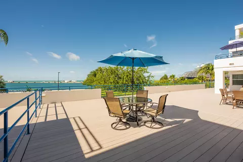 105 Front St #119, Key West, FL 33040