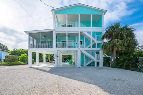 94 Sacarma Dr, Cudjoe Key, FL 33042