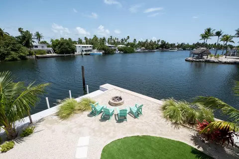 117 Sandy Cove Ave, Islamorada, FL 33036
