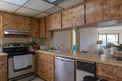 2000 Overseas Hwy #G1, Marathon, FL 33050