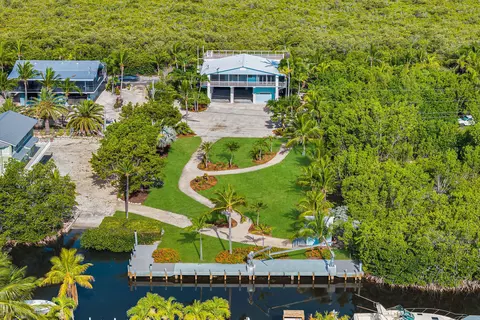1514 Shaw Dr, Key Largo, FL 33037