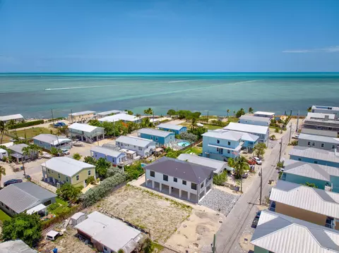 View/Area - 708 82nd Street Ocean Street Ocean Street Ocean, Marathon, FL 33050 photo 14 of 17