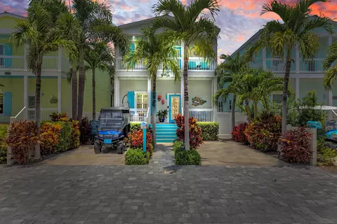 1311 Atlantic Dr, Key West, FL 33040
