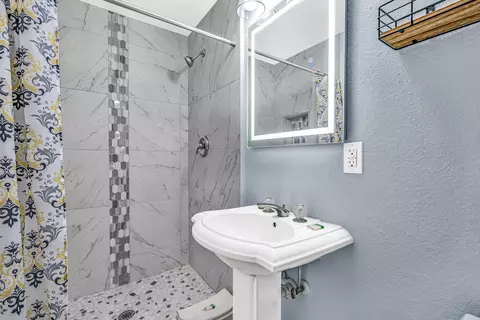 104 52nd St Ocean St, Marathon, FL 33050 photo 21