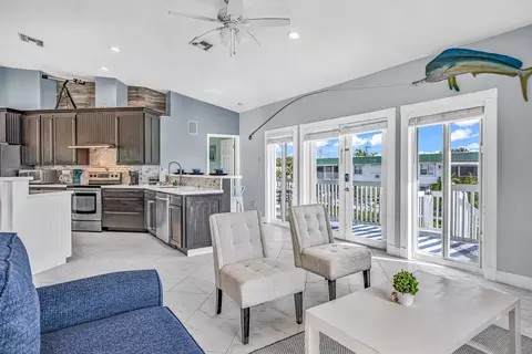 104 52nd St Ocean St, Marathon, FL 33050 photo 9