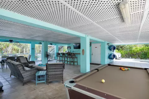 210 E Bruce Ct, Marathon, FL 33050 photo 6