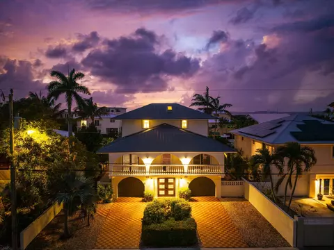 27 Evergreen Ave, Key West, FL 33040