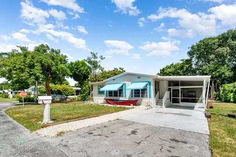 701 N Emerald Dr, Key Largo, FL 33037