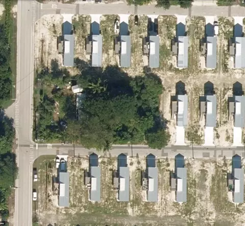 30921 Bailey Rd, Big Pine Key, FL 33043