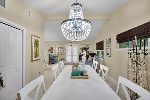 Dining - 1041 Gibraltar Rd, Key Largo, FL 33037 photo 2 of 2