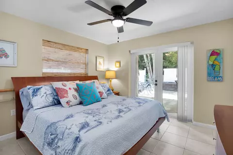 Bedroom - 1041 Gibraltar Rd, Key Largo, FL 33037 photo 4 of 10