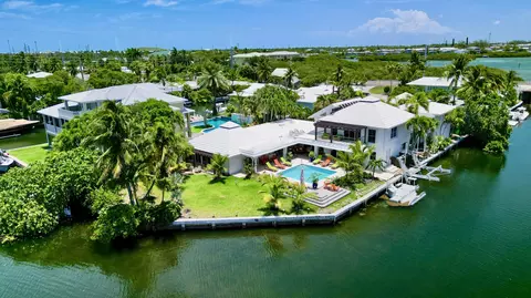 1 Go Ln, Key West, FL 33040
