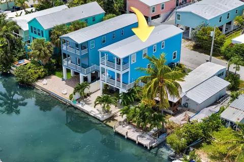 View/Area - 57 Palm Dr, Key West, FL 33040 photo 1 of 2