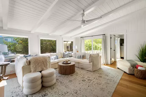 Living - 840 62nd Street Ocean St, Marathon, FL 33050 photo 2 of 5