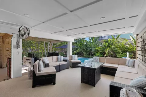 Exterior - 840 62nd Street Ocean St, Marathon, FL 33050 photo 4 of 16