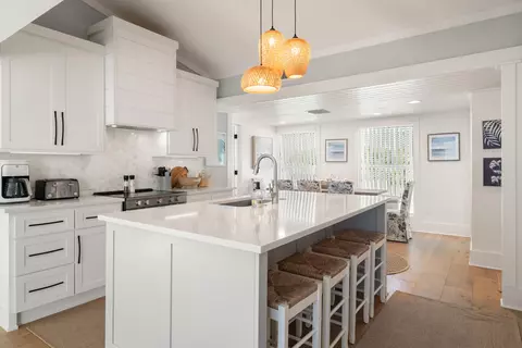 Kitchen - 840 62nd Street Ocean St, Marathon, FL 33050 photo 2 of 3