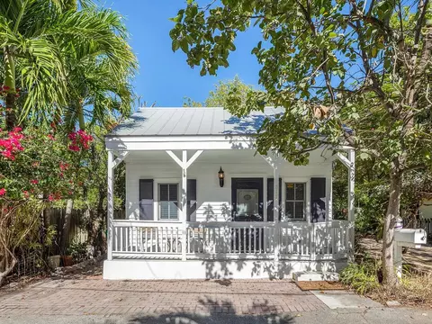 817 Terry Ln, Key West, FL 33040