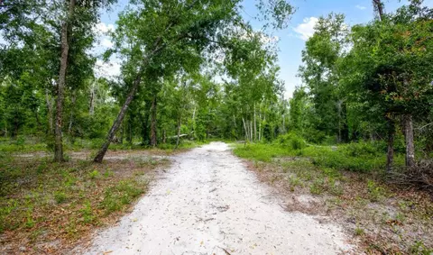 5668 River Rd, Callahan, FL 32011 photo 5