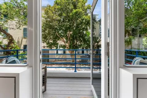 Exterior - 115 Front St #101, Key West, FL 33040 photo 1 of 2