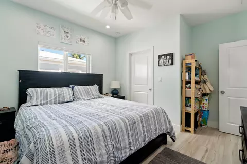 Bedroom - 3 Coconut Dr, Key Largo, FL 33037 photo 2 of 2