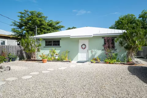 173 Pearl Ave, Tavernier, FL 33070