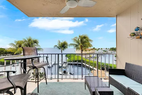 88500 Overseas Hwy #411, Tavernier, FL 33070