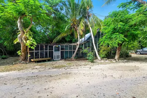 103 Tree Ln, Tavernier, FL 33070