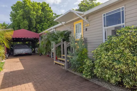 6099 Overseas Hwy #13E, Marathon, FL 33050