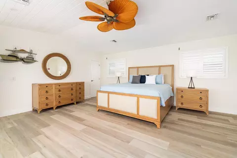 Bedroom - 11399 6th Ave Ocean, Marathon, FL 33050 photo 1 of 7