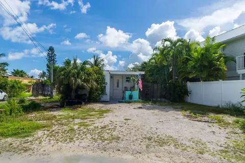 256 Mars Ln, Key West, FL 33040 photo 4