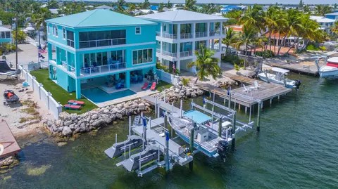 747 La Fitte Rd, Little Torch Key, FL 33042